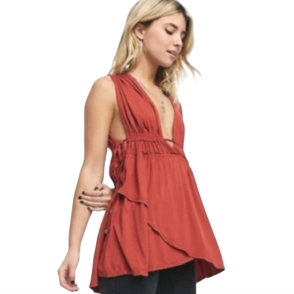 Free People Aries Deep V Burnt Rose Tie Up Sleeveless Tank in Love Moon Sz Small - Picture 1 of 9